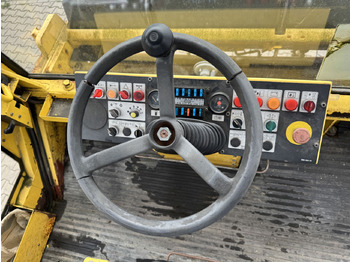 Combination roller Bomag BW 151 AC-2: picture 4