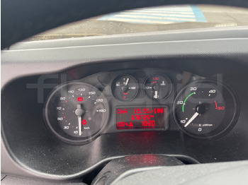 Minibus, Passenger van Iveco Daily: picture 3