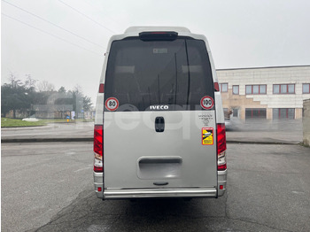 Minibus, Passenger van Iveco Daily: picture 5