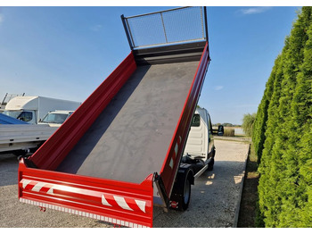 Tipper van Iveco 35C15 3.0: picture 4