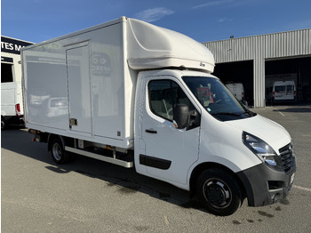 Box van OPEL