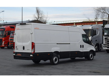 Panel van Iveco DAILY MAXI 35S14 / 2.3 - 140 KM / AUTOMAT HI-MATIC / NOWY MODEL / 3 OSOBY / DOSTAWCZE / BLASZAK / KAMERA COFANIA / TEMPOMAT / KLIMA / 2022 / SERWISOWANY / SPROWADZONY Z NIEMIEC: picture 5