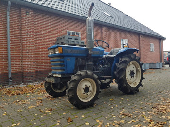 Compact tractor ISEKI