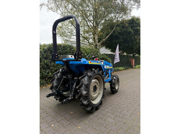 Compact tractor Kleintraktor Iseki TU177 ab 49 € pro Monat.: picture 3 Compact tractor Kleintraktor Iseki TU177 ab 49 € pro Monat.: picture 3