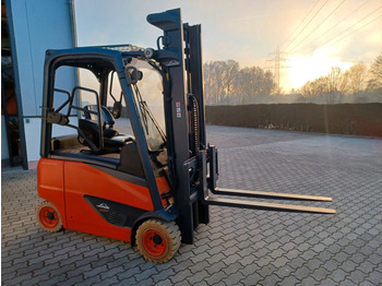 Electric forklift LINDE E20