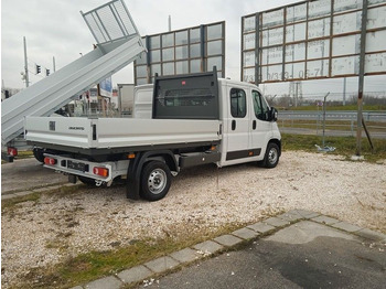 Flatbed van Fiat Ducato Pritschenwagen Doka. 35 L4 180 Multijet M: picture 2 Flatbed van Fiat Ducato Pritschenwagen Doka. 35 L4 180 Multijet M: picture 2