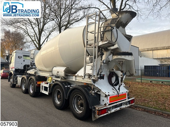 Concrete mixer semi-trailer LIEBHERR