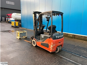 Electric forklift Toyota 8FBEKT18 1800KG, 4.7M, 6492h, charger: picture 4