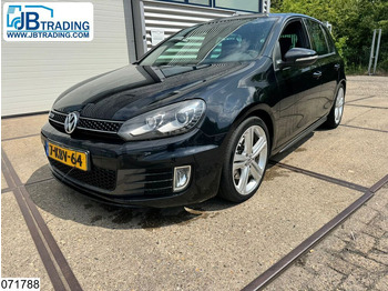 Car VOLKSWAGEN