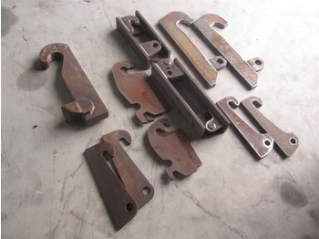Quick coupler