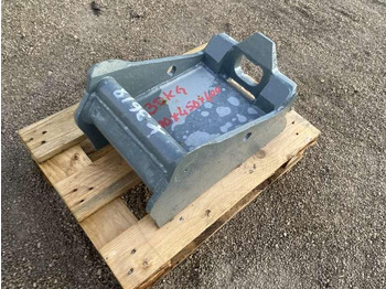 Quick coupler ARDEN EQUIPMENT QA10: picture 4 Quick coupler ARDEN EQUIPMENT QA10: picture 4