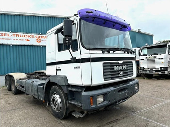Cab chassis truck MAN 26.414 FNL-T (6-CILINDERHEADS) 6x4 CHASSIS (EURO 2 / ZF16 MANUAL GEARBOX / REDUCTION AXLES): picture 2