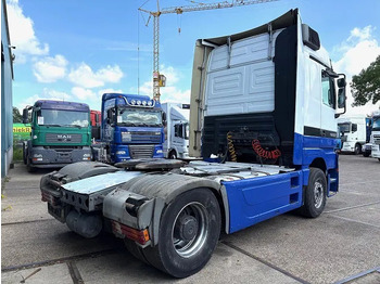Tractor unit Mercedes-Benz Actros 1857 LS (MP1) MEGASPACE (EPS WITH CLUTCH (3-PEDALS) / RETARDER / REDUCTION AXLE / AIRCONDITIONING): picture 3
