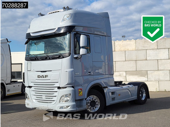 Tractor unit DAF XF 530