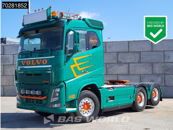 Tractor unit VOLVO FH16 750