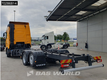 New Cab chassis truck Volvo FH 460 6X2 NEW chassis! Full air Suspension Lift-Axle Navi ACC LED Euro 6: picture 2