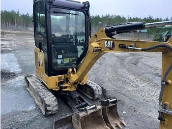 Mini excavator Caterpillar 302: picture 3