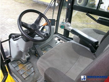 Road sweeper Johnston C202 compact street sweeper: picture 5 Road sweeper Johnston C202 compact street sweeper: picture 5