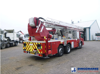 Mercedes-Benz Econic 6x2 RHD Magirus ALP325 fire truck on lease Mercedes-Benz Econic 6x2 RHD Magirus ALP325 fire truck: picture 3