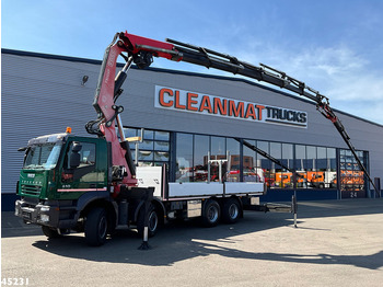 Crane truck IVECO Trakker