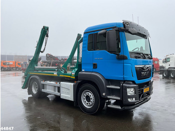 Skip loader truck MAN TGS 18.420 Euro 6 Retarder VDL 13 Ton portaalarmsysteem: picture 2