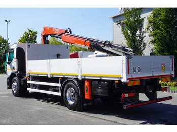 Crane truck RENAULT C280 DTI 8 / FASSI crane 5.6 T / range 8 m / Flatbed 15 EPAL: picture 3