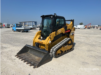 Compact track loader CATERPILLAR