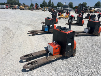 Pallet truck TOYOTA