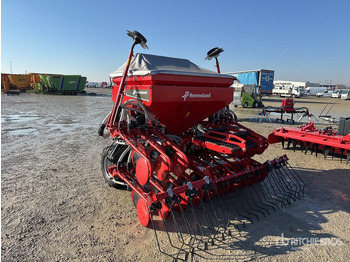 Seed drill KVERNELAND