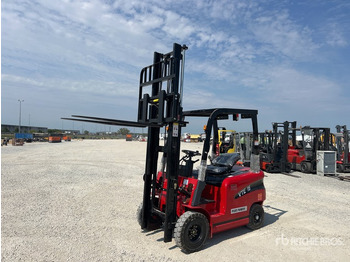 Electric forklift PLUS POWER