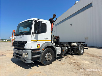 Cab chassis truck MERCEDES-BENZ Axor