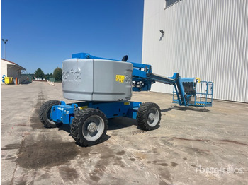 Articulated boom GENIE