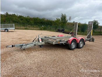 Low loader trailer HUBIERE