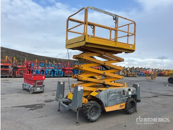 Scissor lift HAULOTTE