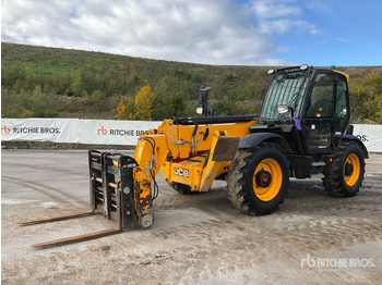 Telescopic handler JCB