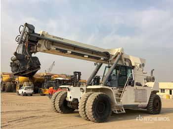 Reach stacker TEREX