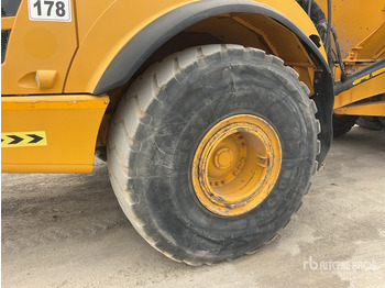 Articulated dumper 2011 Volvo A40F: picture 5