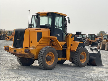 Wheel loader 2019 JCB 433-4: picture 4