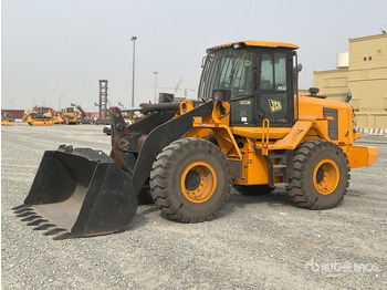 Wheel loader JCB 437