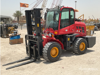 Rough terrain forklift