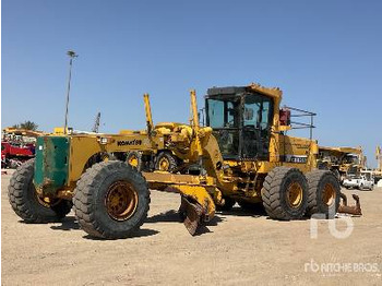 Grader KOMATSU