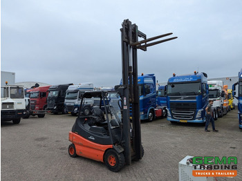 Electric forklift Linde E30 02 - 4058 uur - Duplex Mast - Volrubber Banden - Eurotron 80V-80A Oplader (M34): picture 2