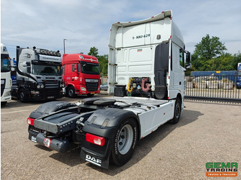 Tractor unit DAF XF 460 FT 4x2 SuperSpaceCab Euro6 - Retarder - Handgeschakeld - Dubbele Tanks - BelgiumTruck: picture 3