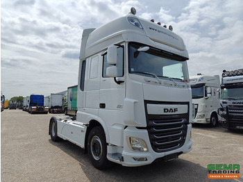Tractor unit DAF XF 460 FT 4x2 SuperSpaceCab Euro6 - Retarder - Handgeschakeld - Dubbele Tanks - BelgiumTruck: picture 2