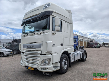 Tractor unit DAF XF 460