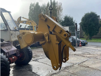 Ripper for Construction machinery Caterpillar Ripper compatible with D7R and D7H Ripper compatible with D7R and D7H: picture 5 Ripper for Construction machinery Caterpillar Ripper compatible with D7R and D7H Ripper compatible with D7R and D7H: picture 5