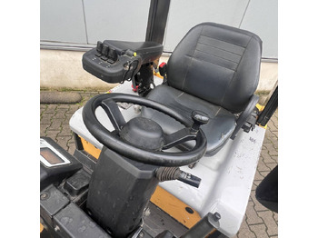 Electric forklift Atlet ET18 (A1N1): picture 5