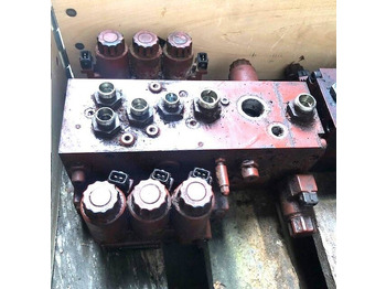 Hydraulic valve