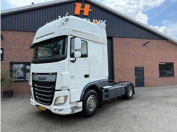 Tractor unit DAF XF 460