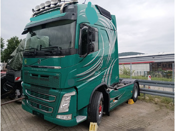 Tractor unit VOLVO FH 500